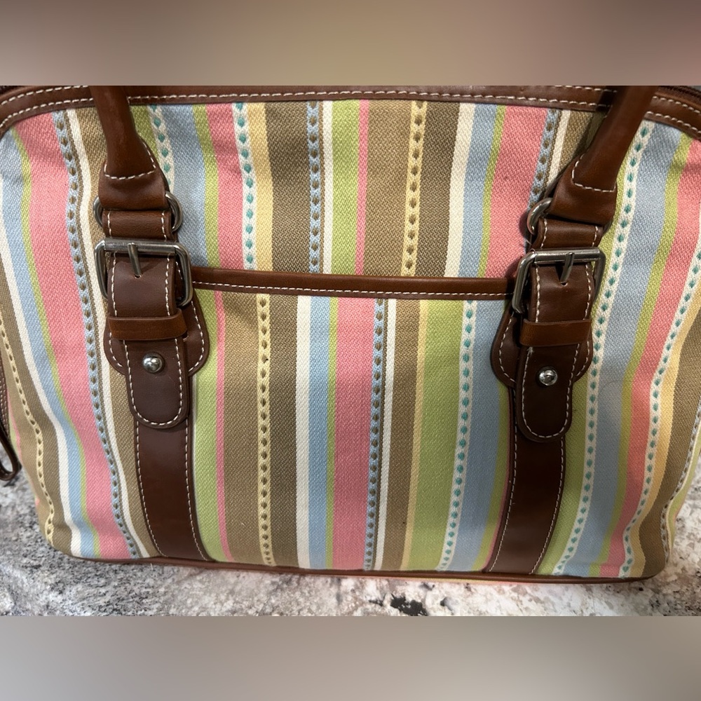 NWT Purse by Carryland